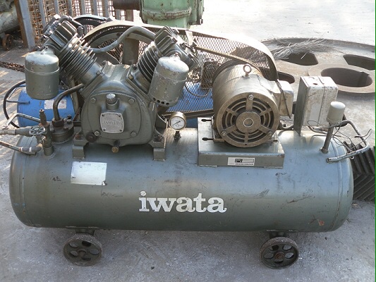 Máy bơm hơi nhập iWATA