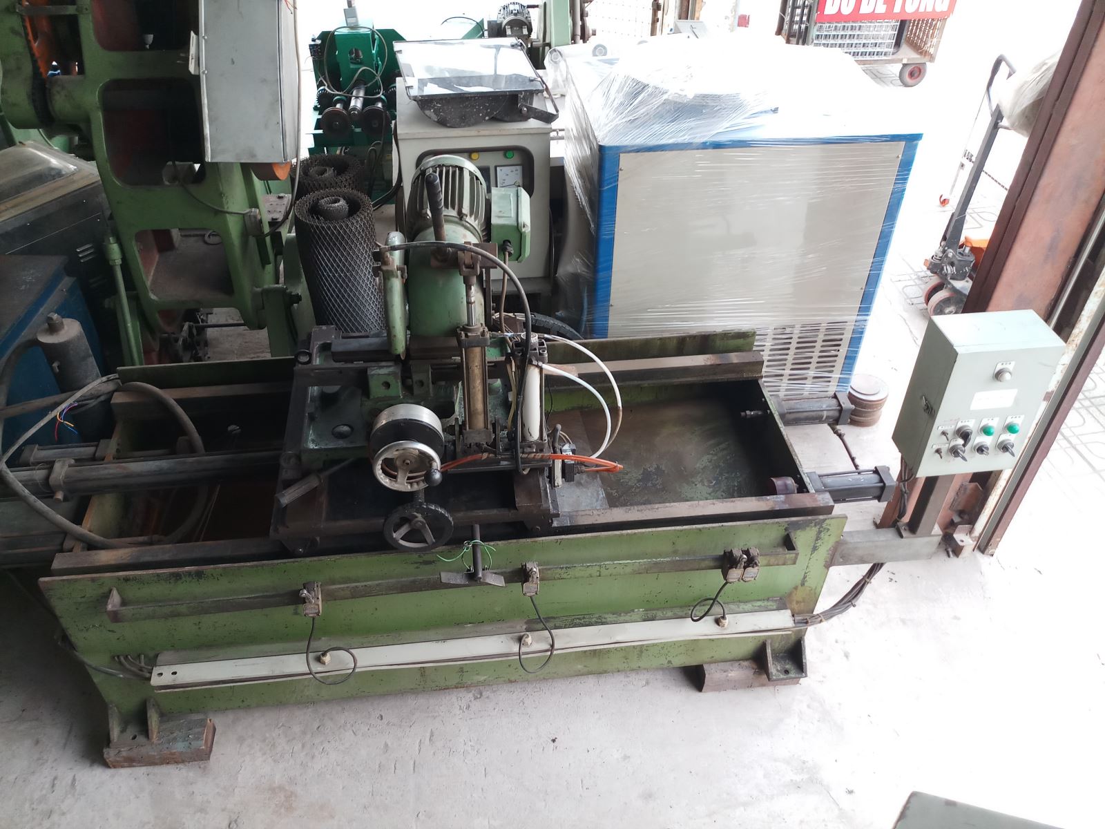 MÁY CẮT SẮT THÉP