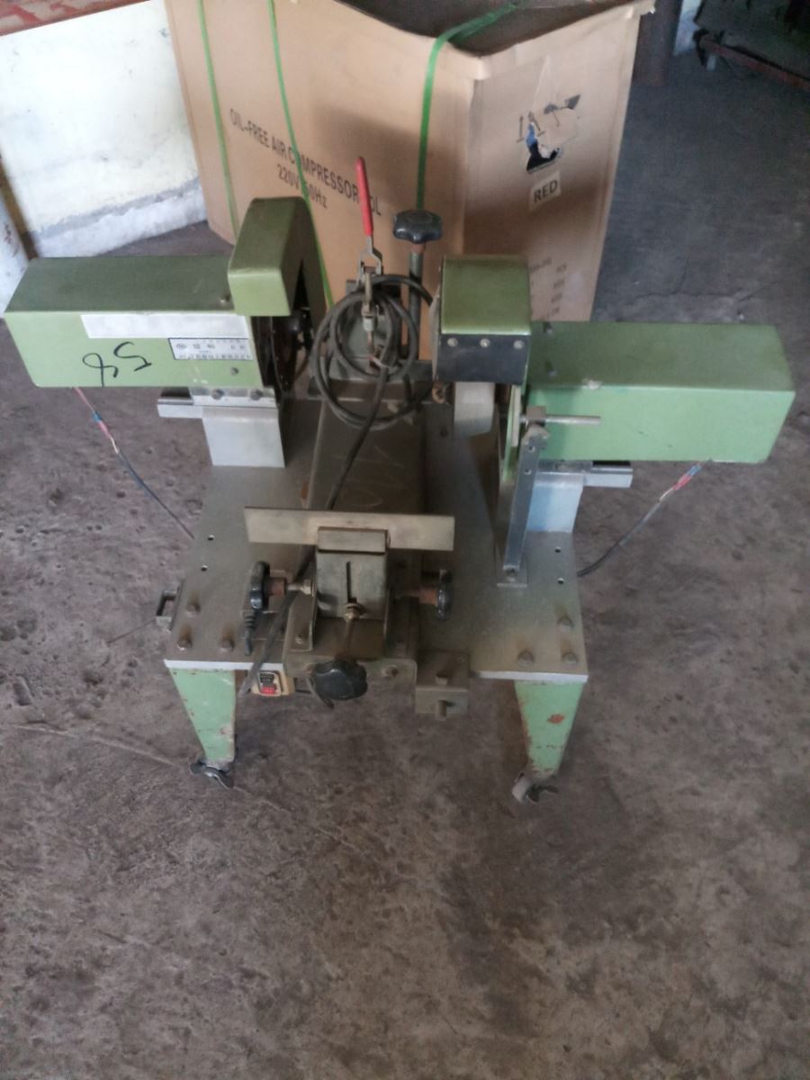máy cắt và mài gạch của nhật zin điện 110V 