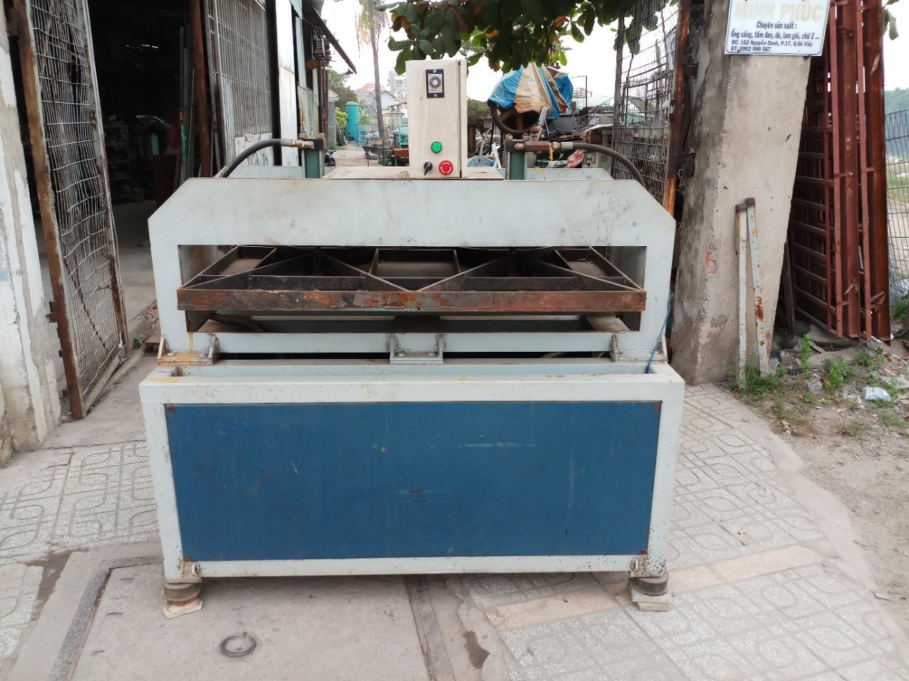 Máy ép thủy lực (hàng đã qua sử dụng )giá 14 triệu