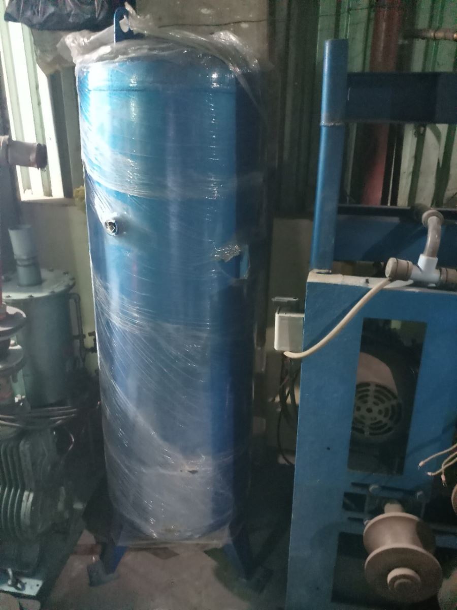 Bình chứa hơi áp lực