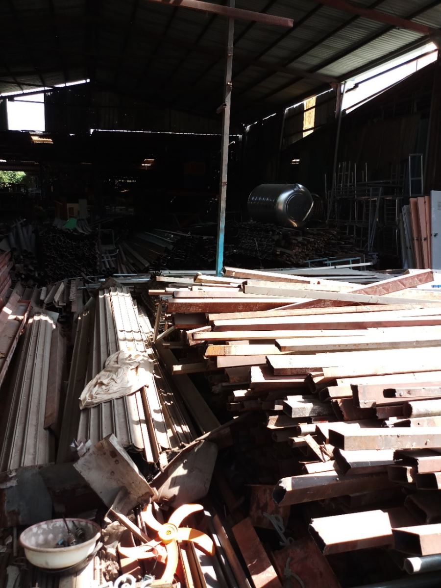 Mua bán sắt hộp, khung sắt, cơ khí