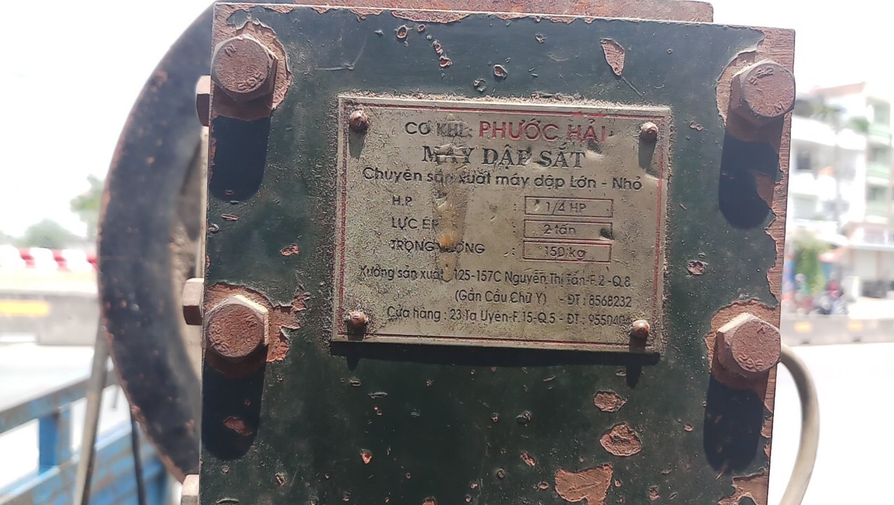 Máy dập cóc Phước hải lực dập 2 tấn Điện 220V