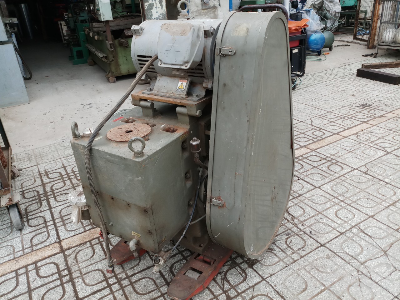 Hút chân không của nhật zin