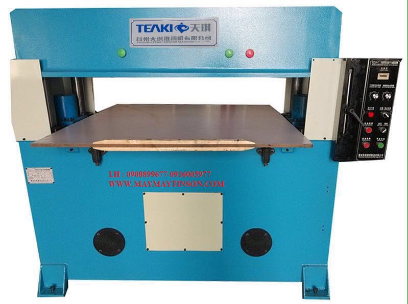 Máy dập hàng nhập